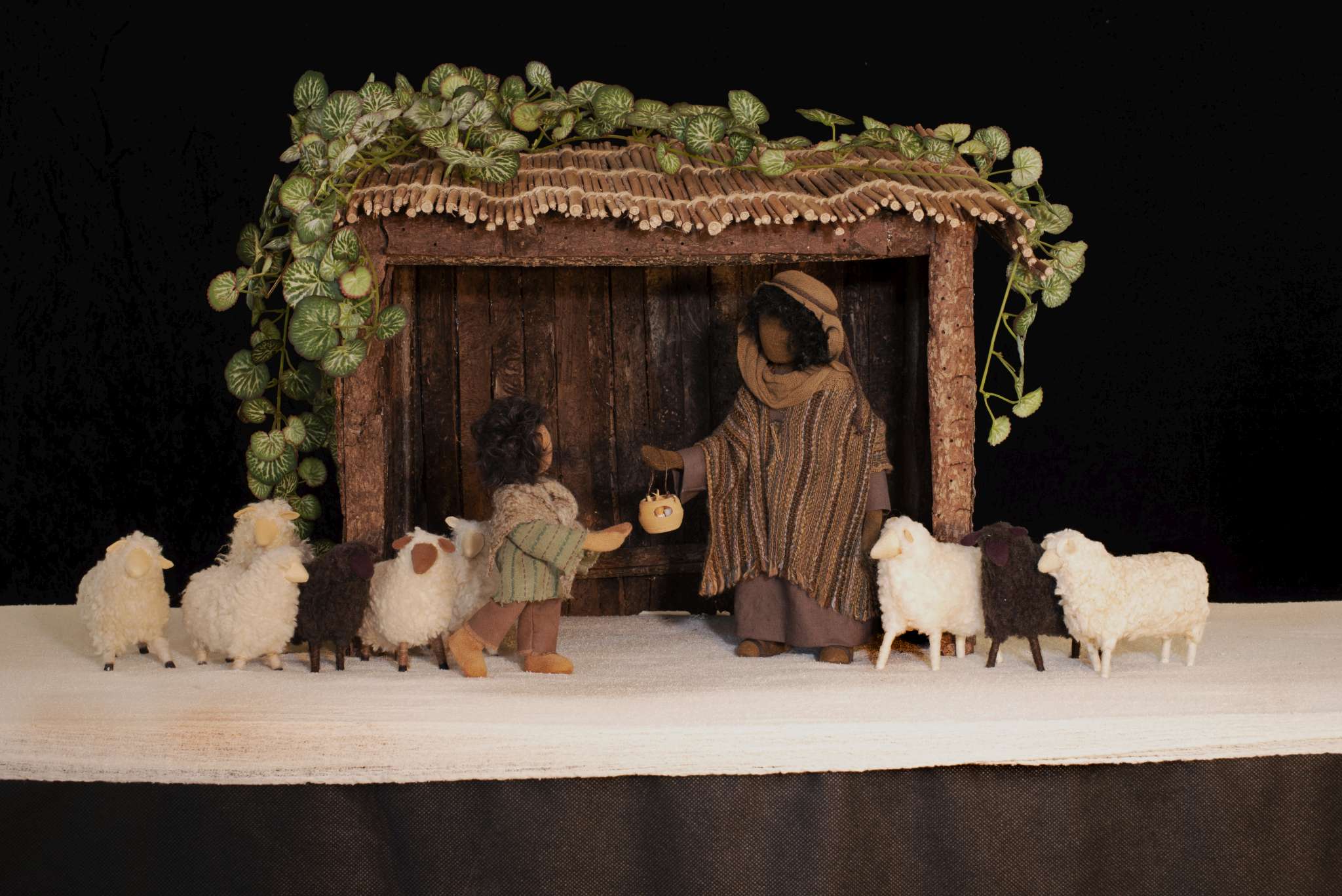 Hirte Simon bekommt Laterne 2048